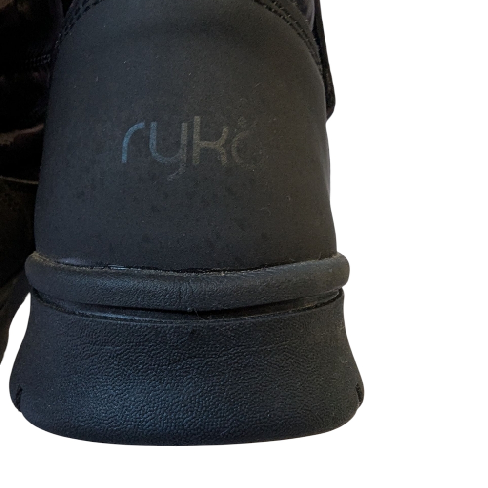 Ryka Suzy Winter Bootie Boots Black Camo Print Fabric Suede Slip on Size 9W - Picture 4 of 10